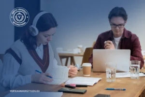 مواصفات المكان المناسب للدراسة عبر الإنترنت-جامعة فيرتكس