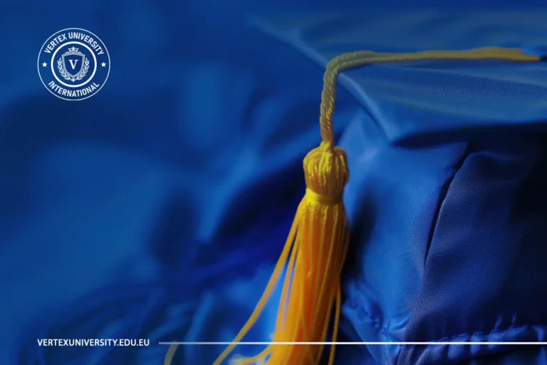 من القبول إلى التخرج في جامعة فيرتكس